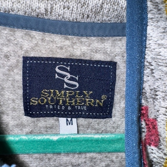 EUC Simply Southern Nautical Crab Pineapple Pullover Size Medium - Picture 2 of 6